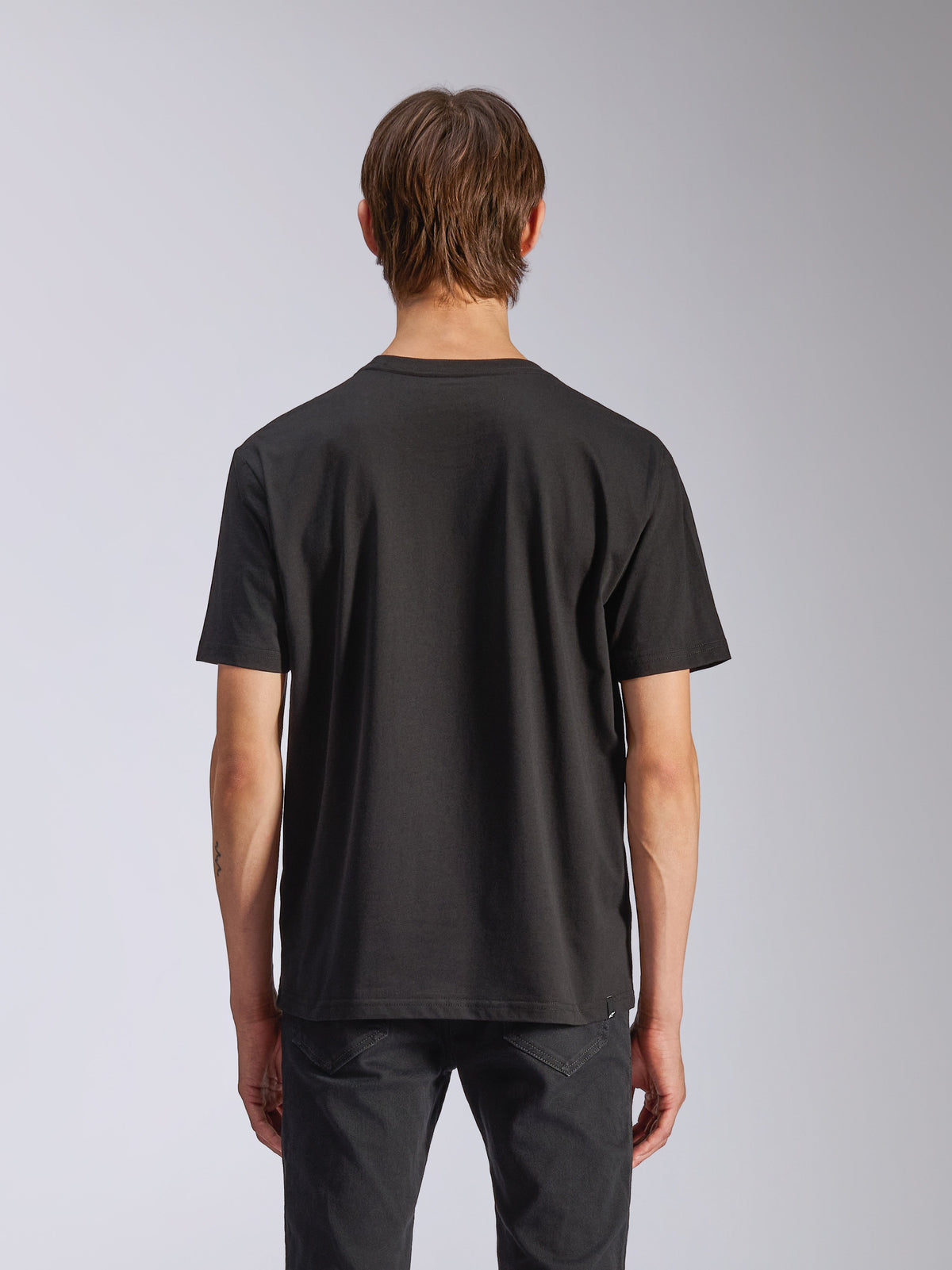 Alpinestars CSF Tee, koszulka z krótkim rękawem, czarna, widok z tyłu, casualowy motorsportowy streetwear