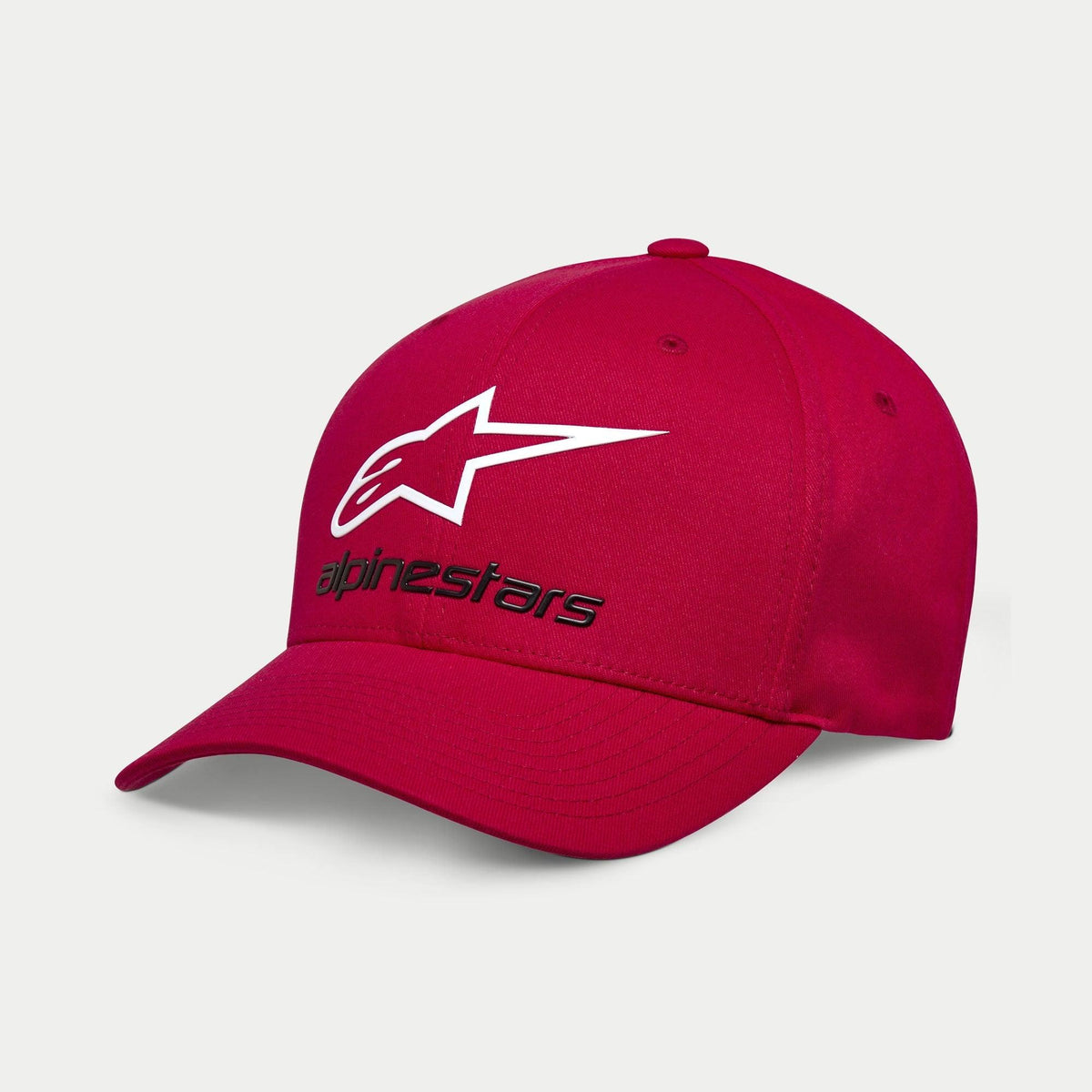Czapka Alpinestars Always 2.0, sportowa czapka z daszkiem, czerwona, biały obrys logo gwiazdy i czarny napis Alpinestars, zakrzywiony daszek z ustrukturyzowaną koroną, casualowy styl motorsport streetwear
