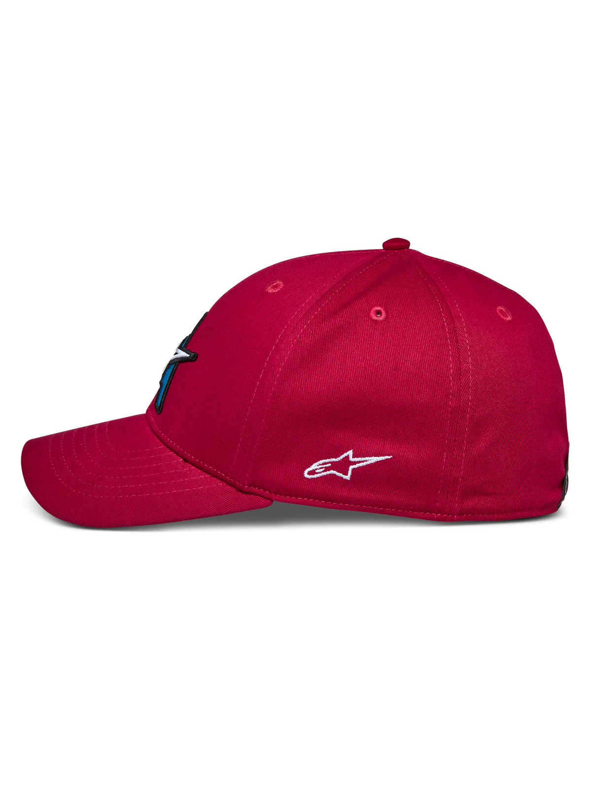 Czapka Alpinestars Elemental, czerwona, widok z profilu, zakrzywiony daszek i strukturalna korona, białe haftowane logo Alpinestars z boku, codzienne nakrycie głowy inspirowane motorsportem