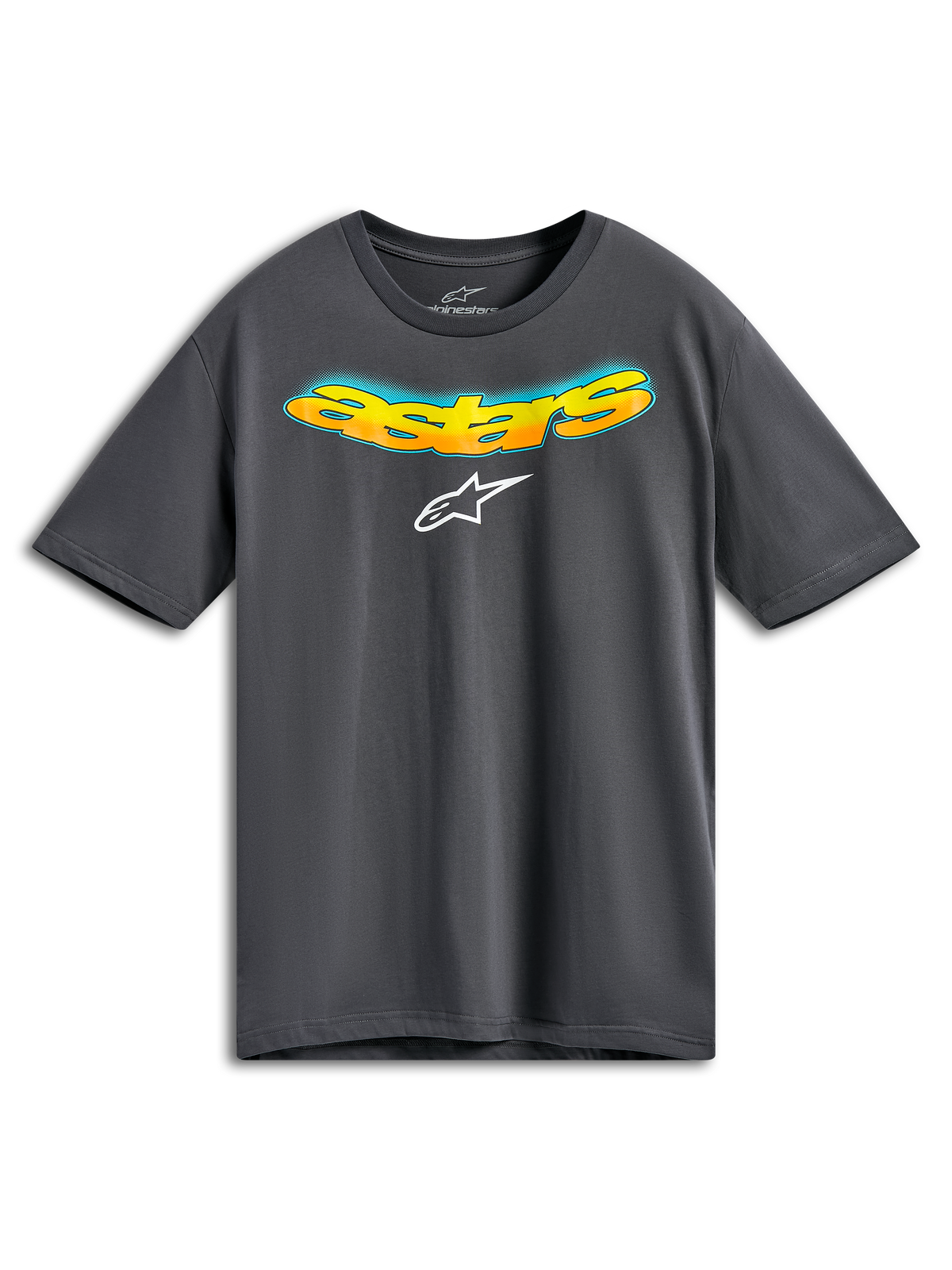 Alpinestars Ellipsoid CSF Tee, koszulka z krótkim rękawem, ciemnoszara, zakrzywiony napis Astars z przodu z pomarańczowo-żółtym gradientem i niebieskimi detalami typu halftone, białe logo Alpinestars, codzienna odzież sportowa