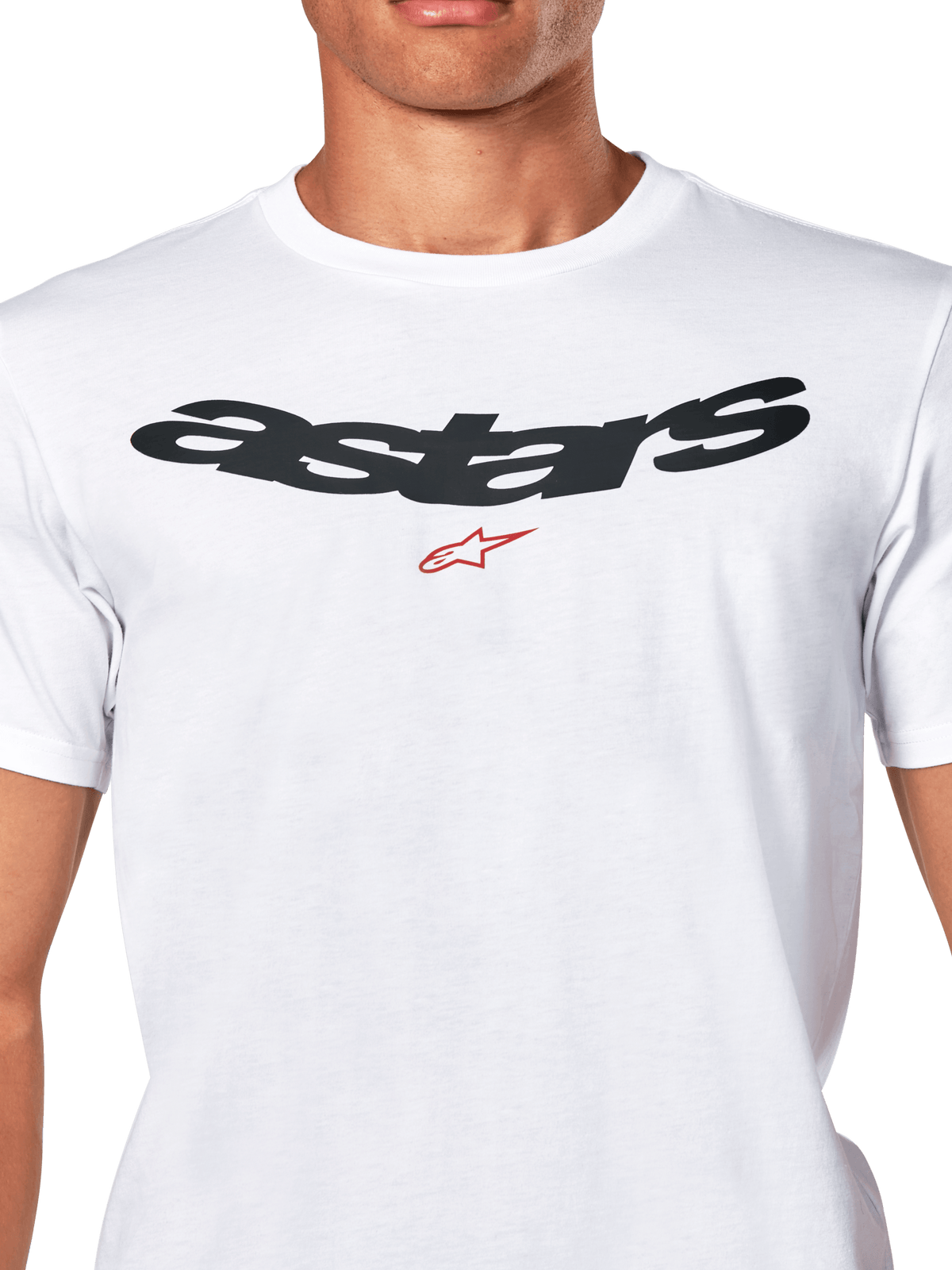 Alpinestars Elliptic CSF Tee, koszulka z krótkim rękawem, biała, czarne logo Astars w łuku z czerwonym symbolem na klatce piersiowej, motorsportowa odzież sportowa typu casual