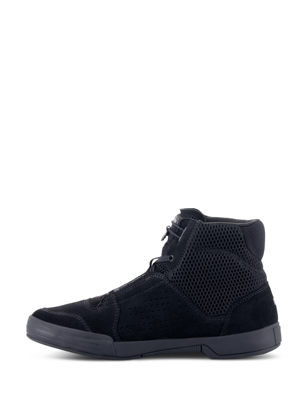 Alpinestars Chrome Air Shoe, miejskie buty motocyklowe, czarne, widok z profilu, wysoka konstrukcja typu sneaker z oddychającej siateczki i zamszu, płaska gumowa podeszwa