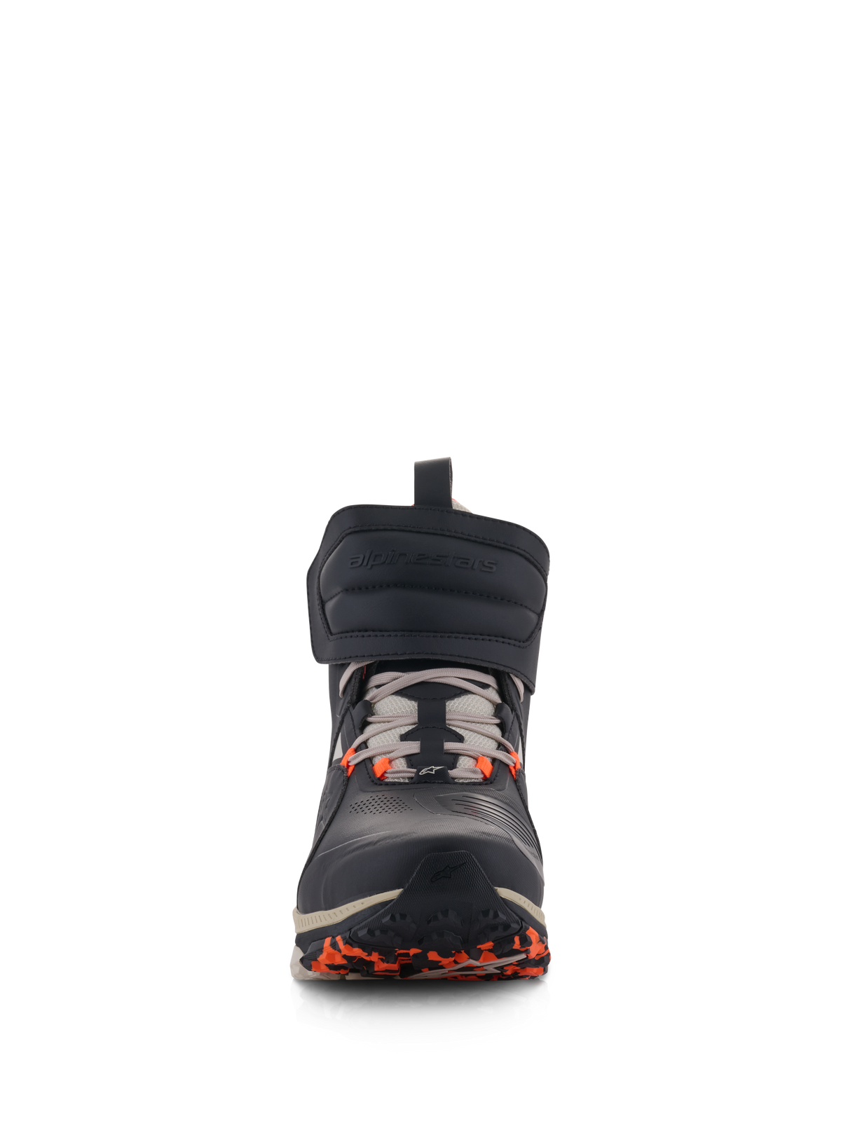 Buty Alpinestars Speedstreet, miejskie buty motocyklowe, Black Almond i Hot Orange, widok z przodu z dużym paskiem na rzep przy kostce, sznurowanym zapięciem i pomarańczowymi akcentami na podeszwie