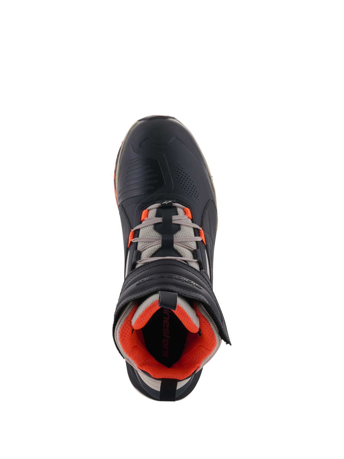Buty Alpinestars Speedstreet, buty motocyklowe, czarne z szarymi i pomarańczowymi elementami, widok z góry na czarną cholewkę z mikrofibry z pomarańczowymi akcentami, szare sznurowadła i ergonomiczny pasek na rzep, miejski design inspirowany motorsportem
