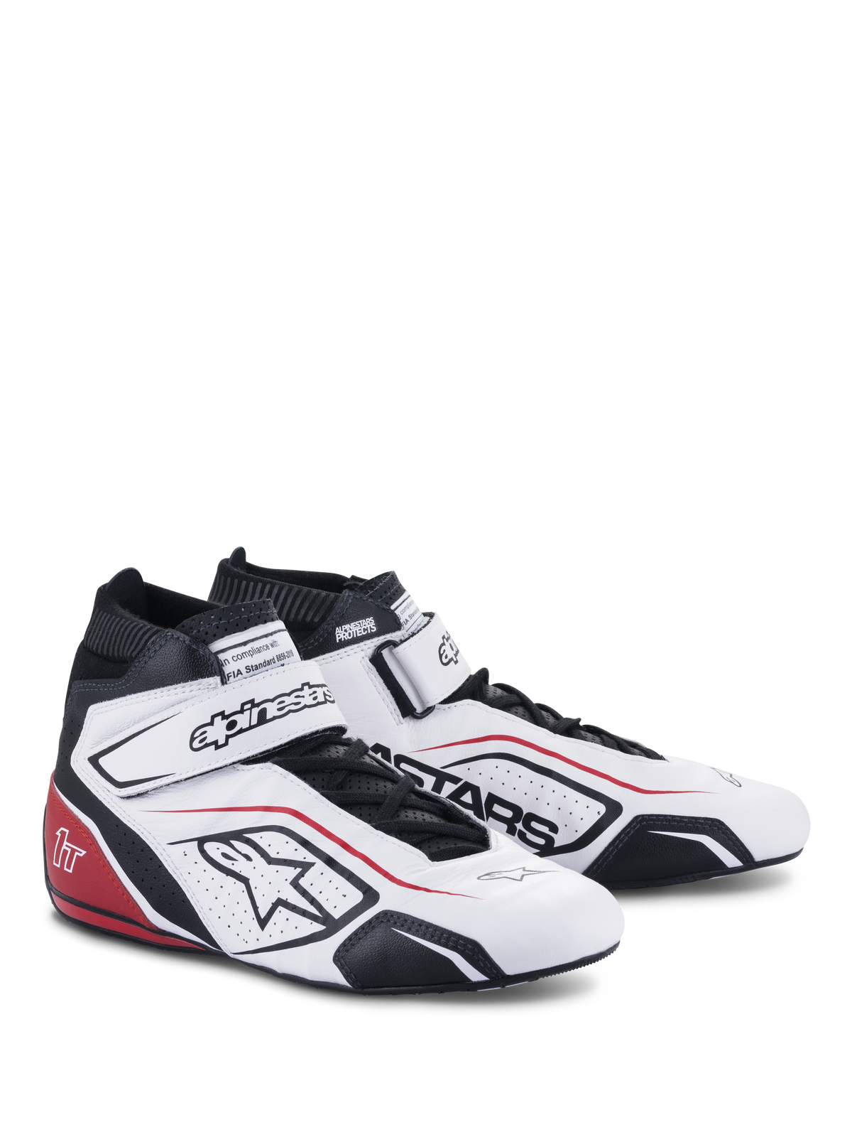 Alpinestars Tech-1 T V3 FIA, buty do wyścigów samochodowych, białe z czarnymi i czerwonymi akcentami, cholewka wykonana ze skóry licowej, regulowany pasek na rzep na kostce, perforowane panele boczne z logo Astars, profesjonalny design wyścigowy