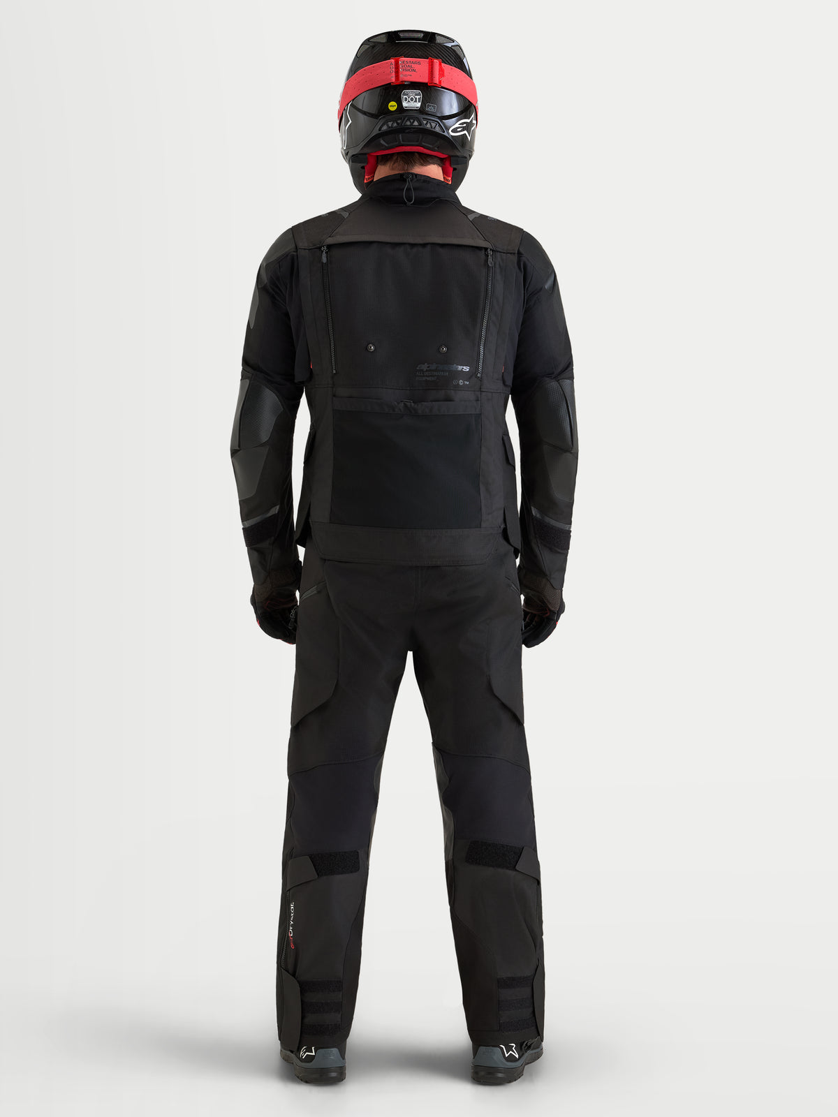 Alpinestars Harok V 2 Drystar Kurtka, czarna męska kurtka motocyklowa turystyczna adventure, widok z tyłu pokazujący modułowe panele wentylacyjne i certyfikowaną ochronę