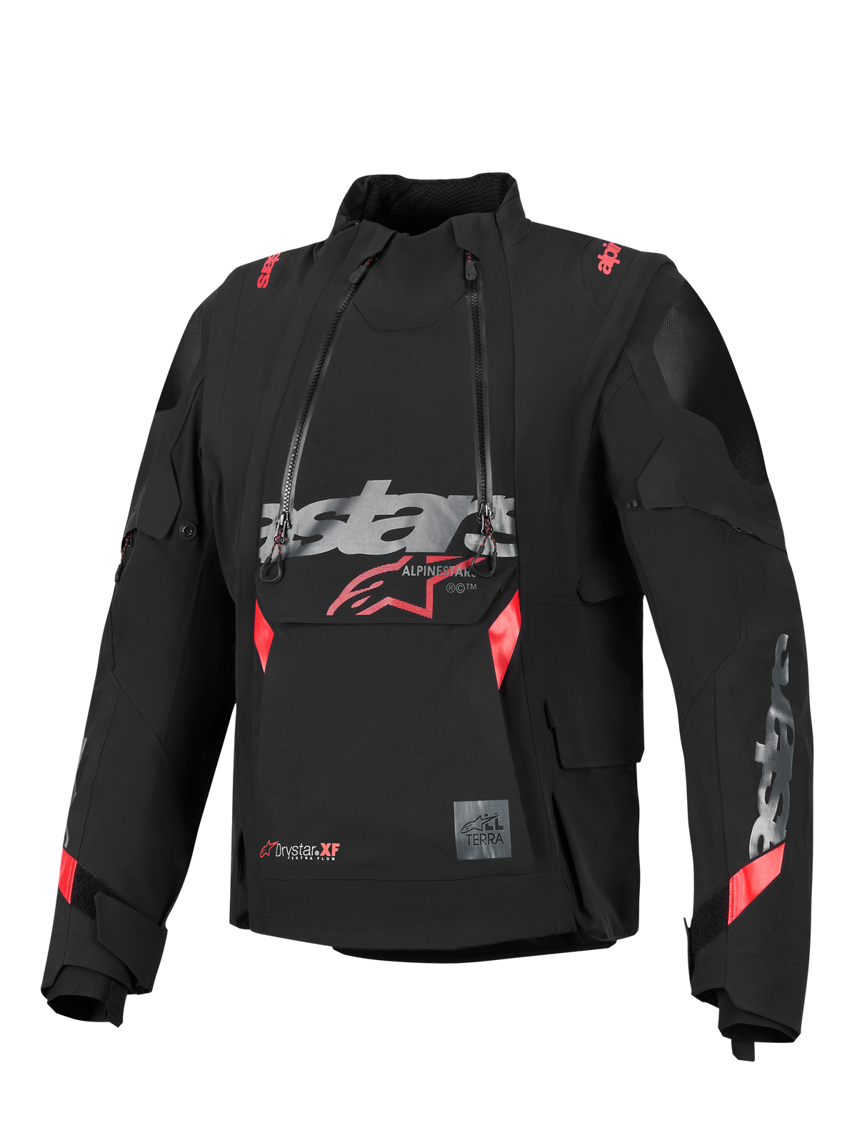 Kurtka Alpinestars Halo Pro Drystar® XF Laminated, czarna z czerwonymi i szarymi akcentami, z podwójnymi asymetrycznymi wodoodpornymi zamkami z przodu, dużym logo na klatce piersiowej i modułową konstrukcją techniczną do jazdy adventure.