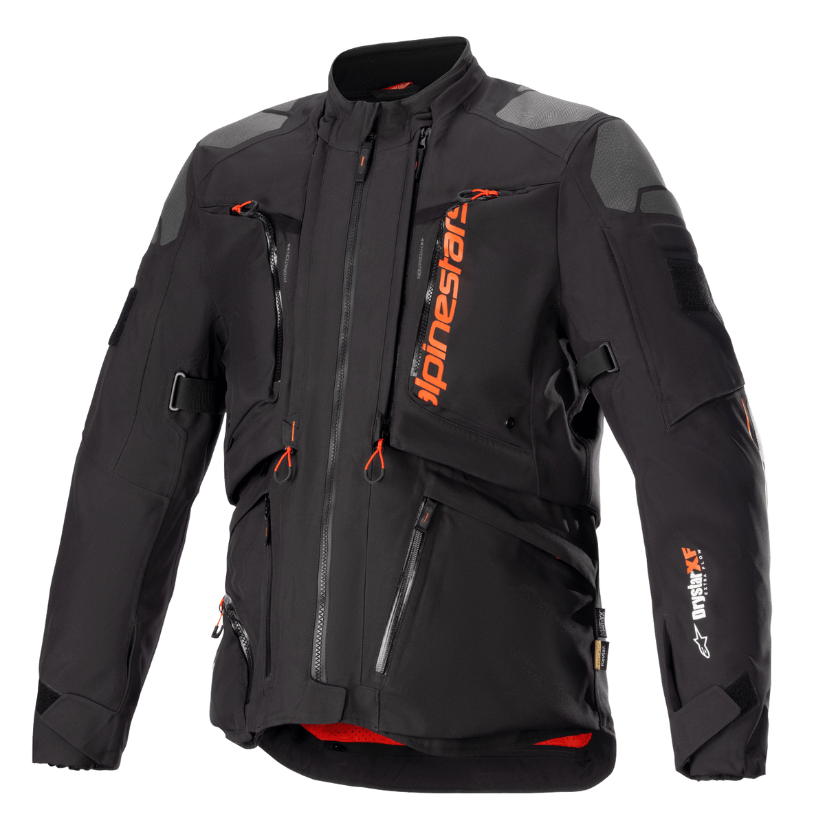Alpinestars AMT-10R Drystar XF Jacket, motocyklowa kurtka turystyczna adventure, czarna z pomarańczowymi akcentami, szare wzmocnienia na ramionach, liczne zamki z pomarańczowymi uchwytami, regulowane paski, czerwona podszewka, techniczna odzież ochronna
