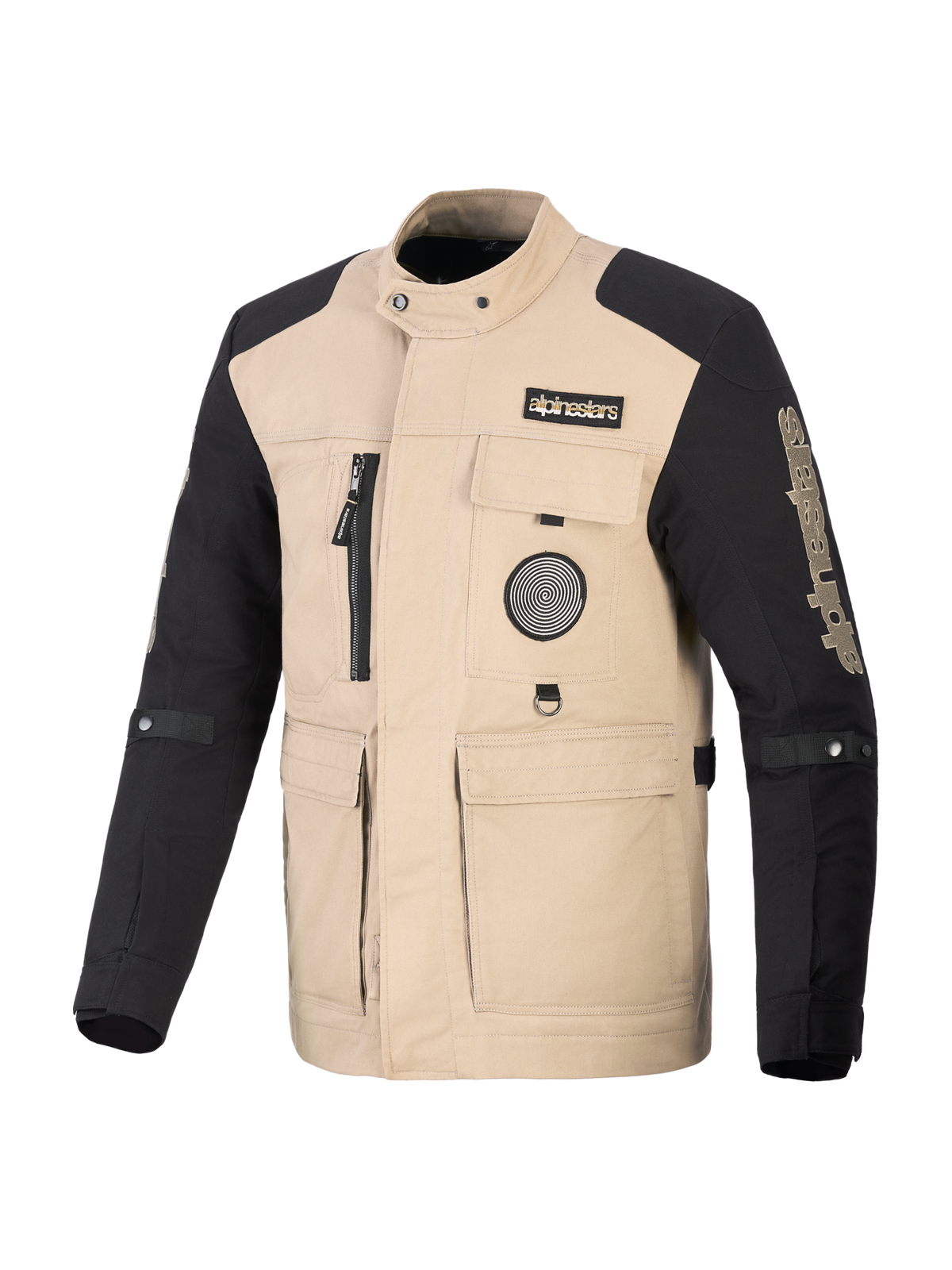 Alpinestars Dice Jacket, miejska kurtka motocyklowa, piaskowa i czarna, design inspirowany odzieżą roboczą z czterema przednimi kieszeniami użytkowymi i naszywkami z logo, wytrzymała konstrukcja tekstylna do jazdy miejskiej