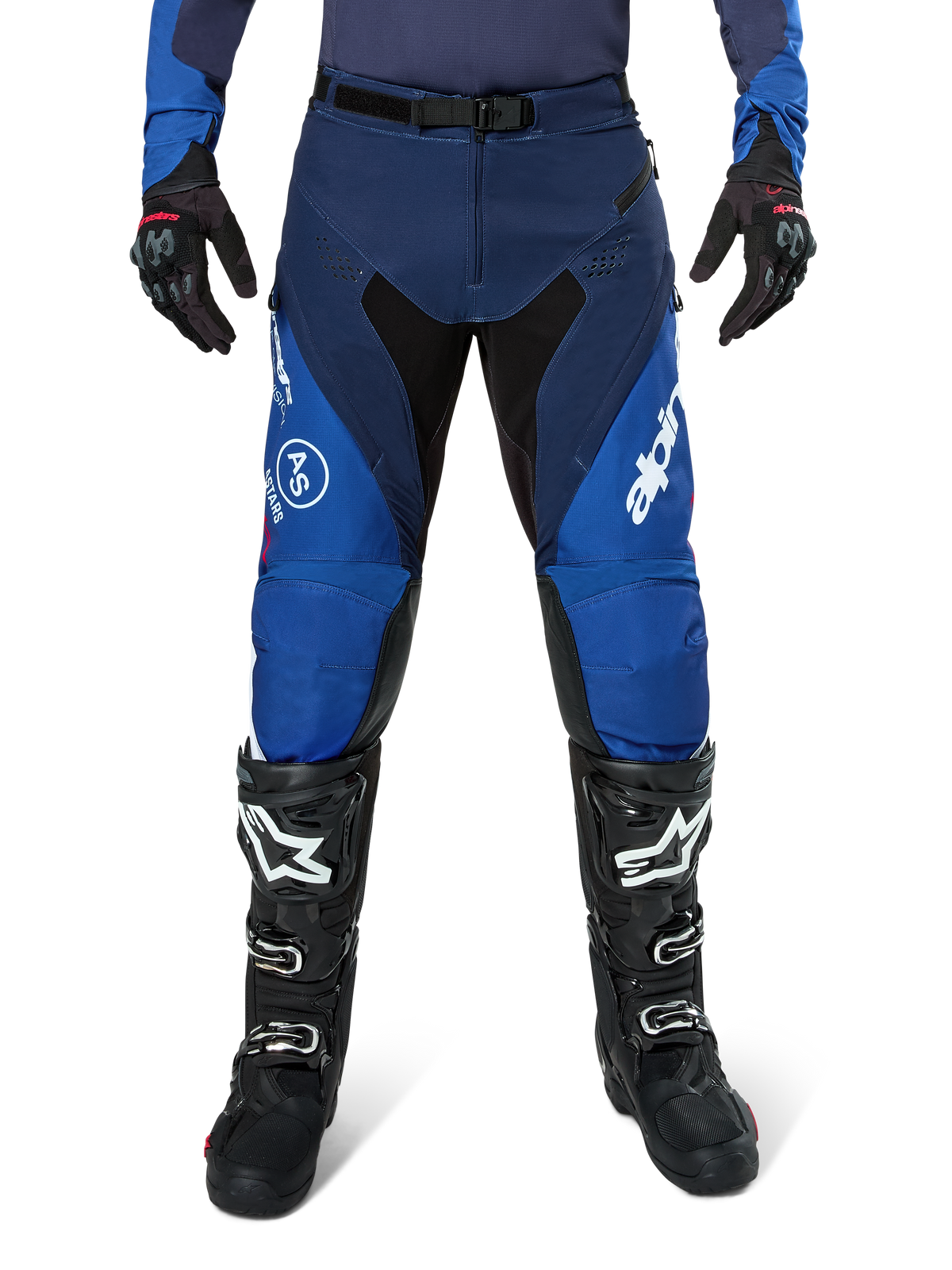 Alpinestars Pro-Dura Pants, spodnie motocrossowe, granatowe i jasnoniebieskie z białymi akcentami, widok z przodu, noszone z czarnymi butami i rękawicami, techniczny design do jazdy enduro i off-road