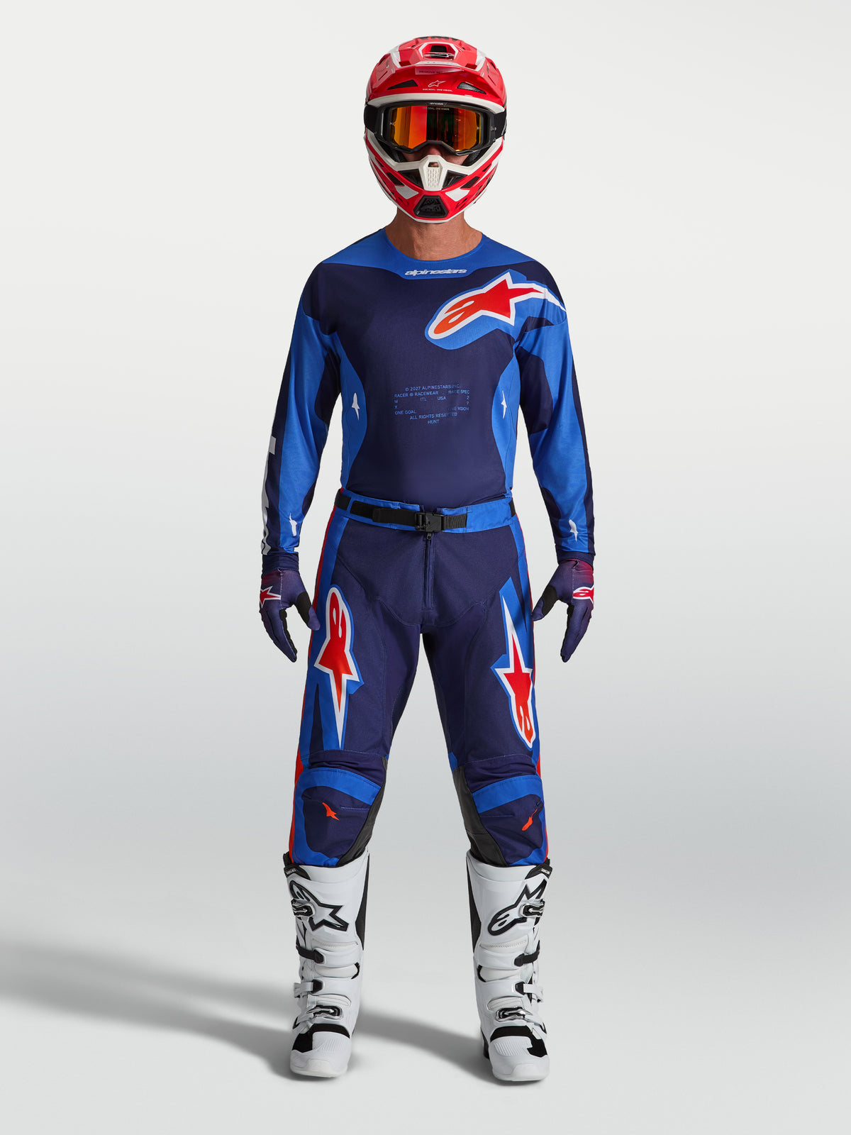 Alpinestars Spodnie Racer Hunt, męskie spodnie motocrossowe, niebieskie i czerwone, ergonomiczna konstrukcja z wytrzymałego poliestru, model w pełnym zestawie off-road.