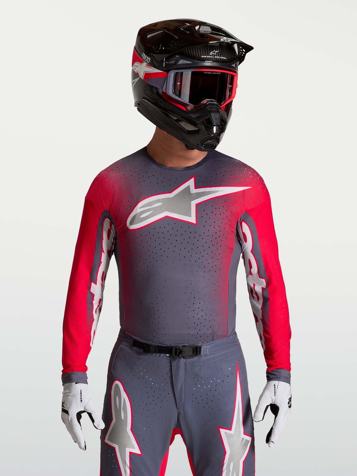 Alpinestars Koszulka Supertech Hiten AFD, męska koszulka motocrossowa, szara i czerwona fluo, wentylowana siatka z laserowymi perforacjami, lekka konstrukcja AFD na ramionach, odzież wyścigowa do motocrossu.