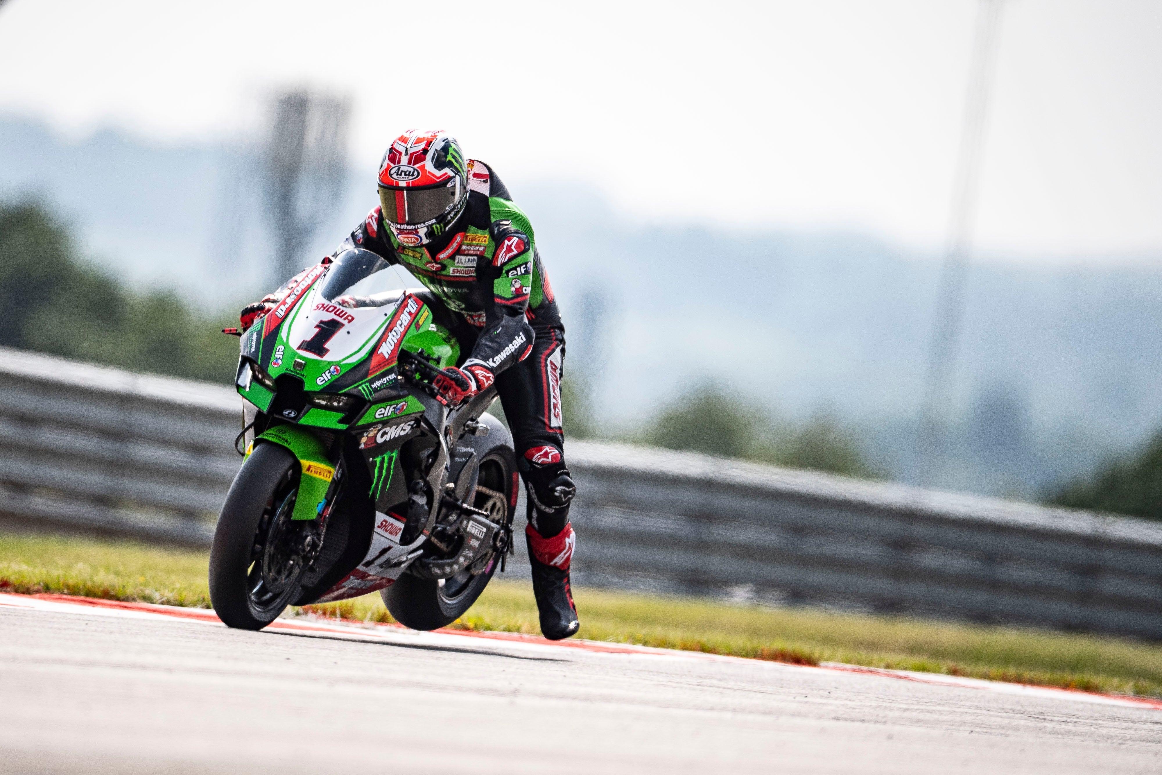 JONATHAN REA IMPERIOUS IN SUPERPOLE RACE AT DONINGTON PARK, ENGLAND; MICHAEL VAN DER MARK THIRD