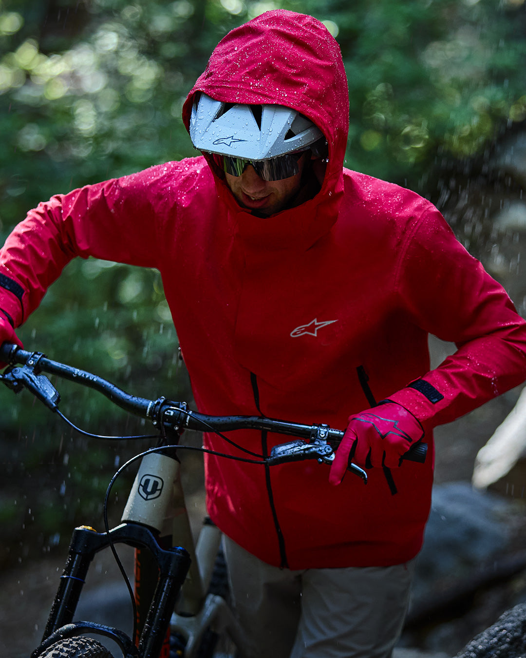 MTB Jackets & Vests