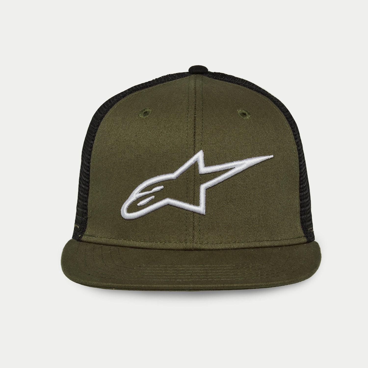 Alpinestars Corp Trucker Hat, czapka typu trucker z płaskim daszkiem, oliwkowy przód i daszek z czarną siateczką z tyłu, białe haftowane logo 3D A-star, usztywniana korona, sportowy styl