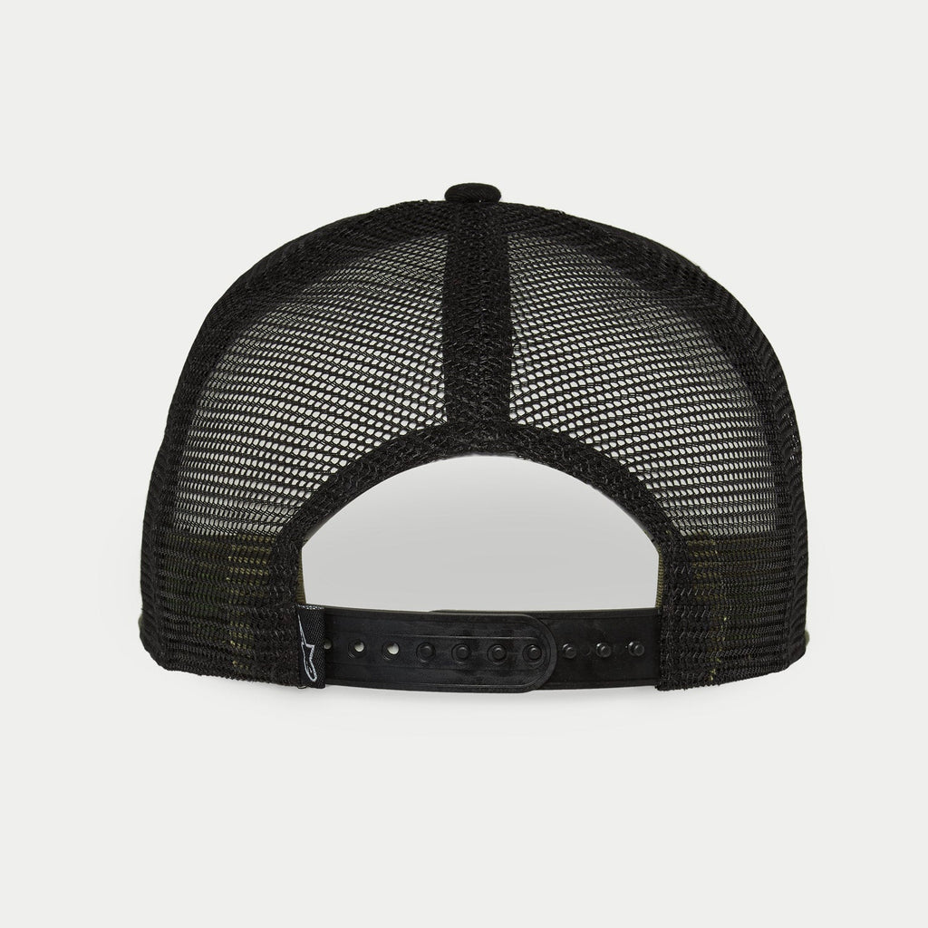 Czapka Alpinestars Corp Trucker, Military Black, widok z tyłu prezentujący czarne panele z siateczki i regulowane zapięcie snapback, mała tkana metka z logo, codzienne nakrycie głowy inspirowane sportami motorowymi