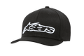 Alpinestars Blaze Flexfit Hat, czarna czapka baseballowa z białym haftowanym logo 3D, zakrzywiony daszek, strukturalna sześciopanelowa korona z otworami wentylacyjnymi, codzienne nakrycie głowy w stylu motorsportowym