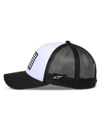 Czapka Alpinestars Flag Snapback, biało-czarna, widok z boku, zakrzywiony czarny daszek, usztywniony biały przedni panel z naszywką w stylu flagi, przewiewna czarna siatka z tyłu