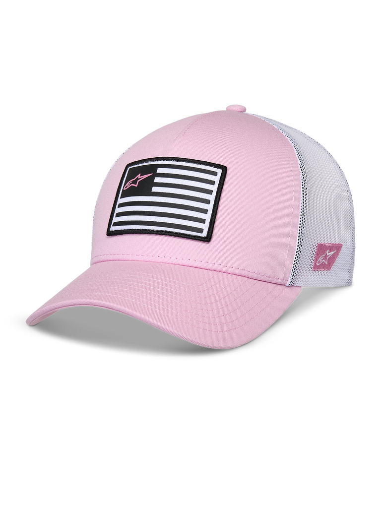 Czapka Alpinestars Flag Snapback, różowo-biała, zakrzywiony daszek z usztywnioną koroną, przód z tkaniny twill i biała siateczka z tyłu, czarno-biała naszywka z flagą i różowym logo Astars, codzienna odzież sportowa inspirowana sportami motorowymi