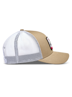 Alpinestars Cali 2.0, czapka z daszkiem typu trucker, piaskowa i biała, usztywniona korona, zakrzywiony daszek i biała siatka, odzież sportowa.