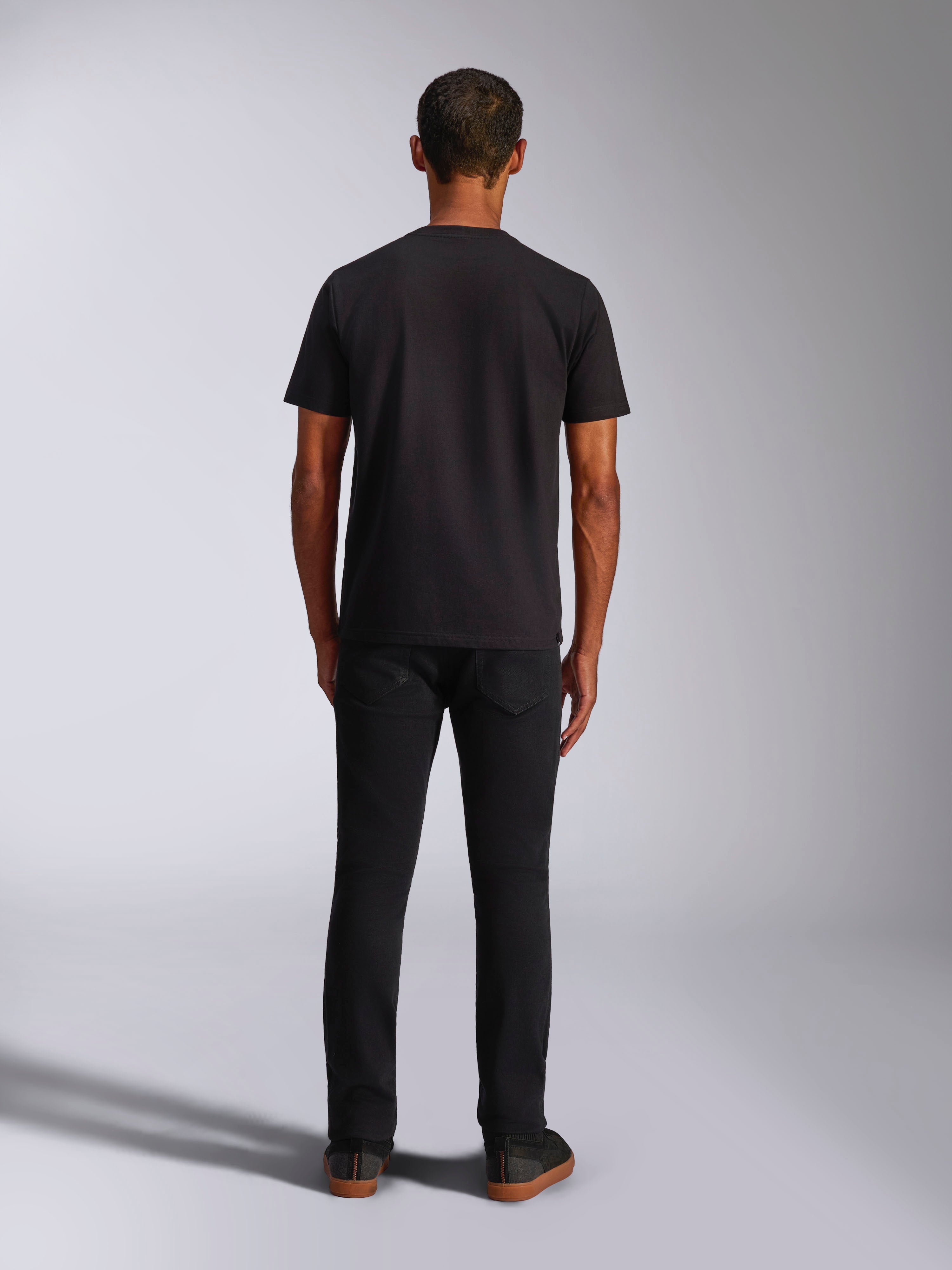 Alpinestars Ageless 2.0 CSF Tee, koszulka z krótkim rękawem, czarna, widok z tyłu, codzienna odzież streetwearowa w stylu motorsport