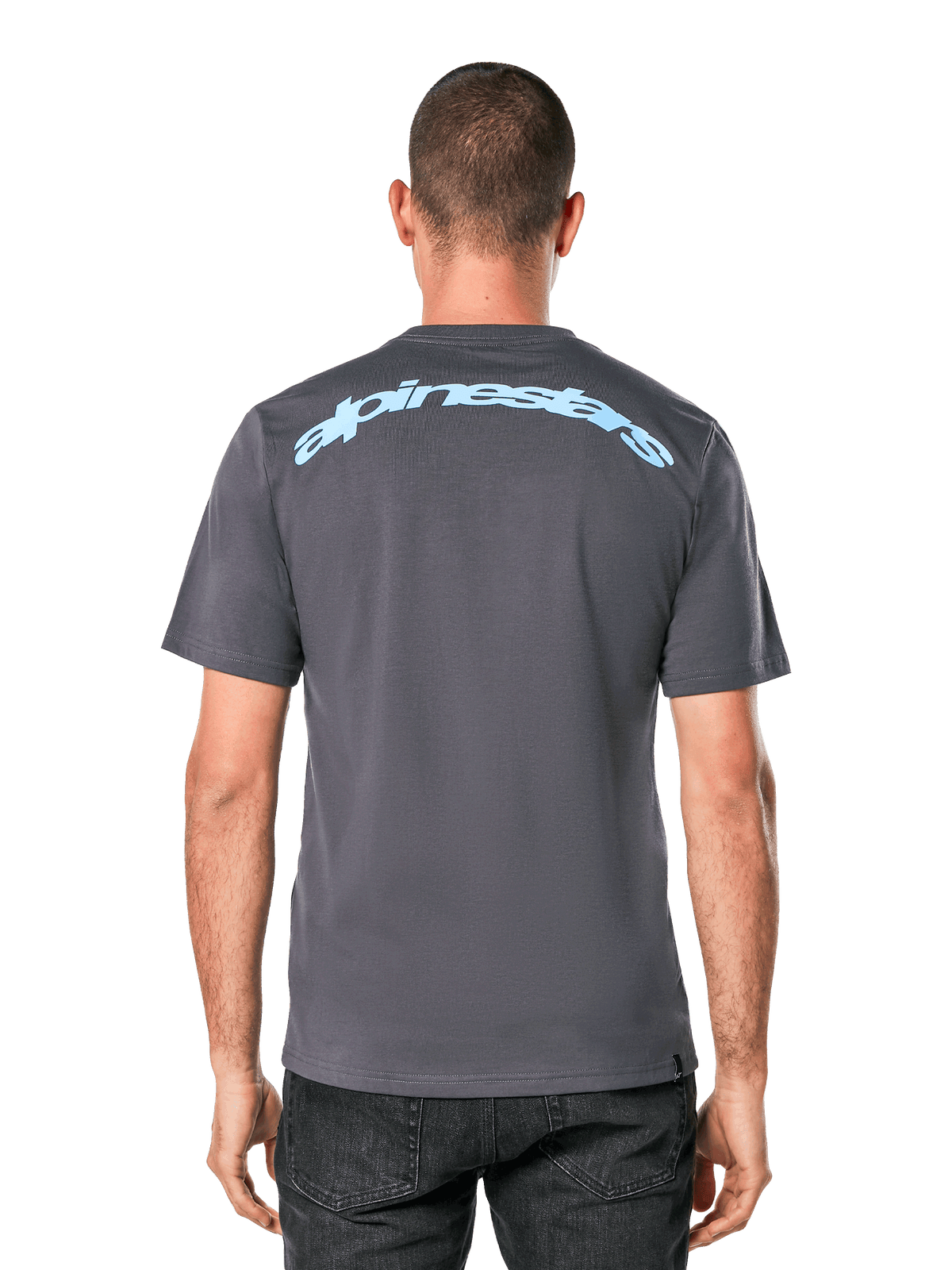 Alpinestars Horizon CSF Tee, koszulka z krótkim rękawem, ciemnoszara, widok z tyłu z jasnoniebieskim łukowym napisem Alpinestars, sportowa odzież codzienna
