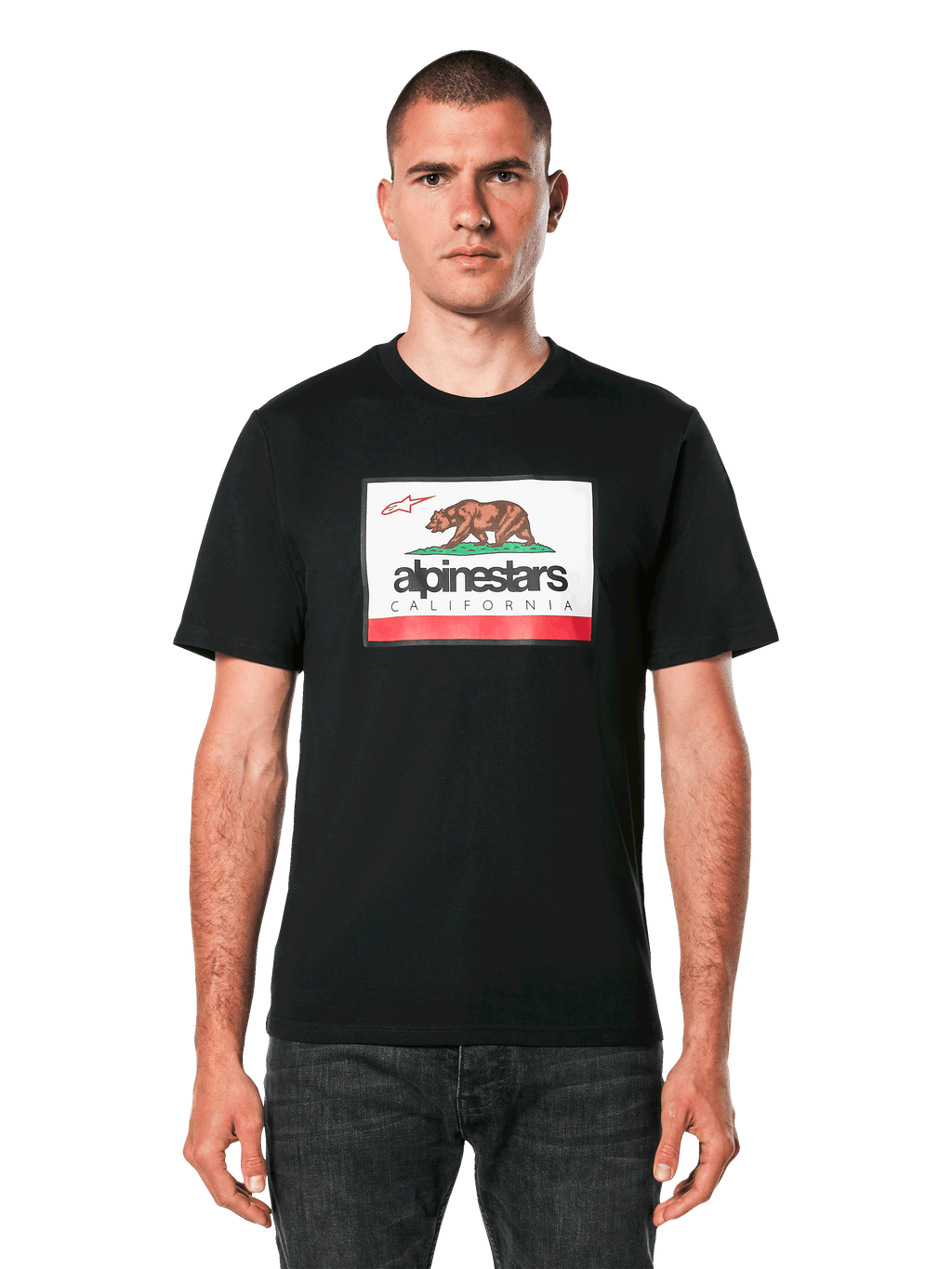 Koszulka Alpinestars Cali 2.0 CSF, t-shirt z krótkim rękawem, czarna, z grafiką Cali 2.0 z przodu przedstawiającą brązowego niedźwiedzia i brandingiem Alpinestars California, casualowy styl motorsport streetwear