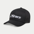 Alpinestars Blaze 2.0 Hat, czarna czapka z daszkiem, z zakrzywionym daszkiem i ustrukturyzowaną koroną, białe teksturowane logo Astars z przodu, codzienne sportowe nakrycie głowy