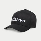 Alpinestars Blaze 2.0 Hat, czarna czapka z daszkiem, z zakrzywionym daszkiem i ustrukturyzowaną koroną, białe teksturowane logo Astars z przodu, codzienne sportowe nakrycie głowy