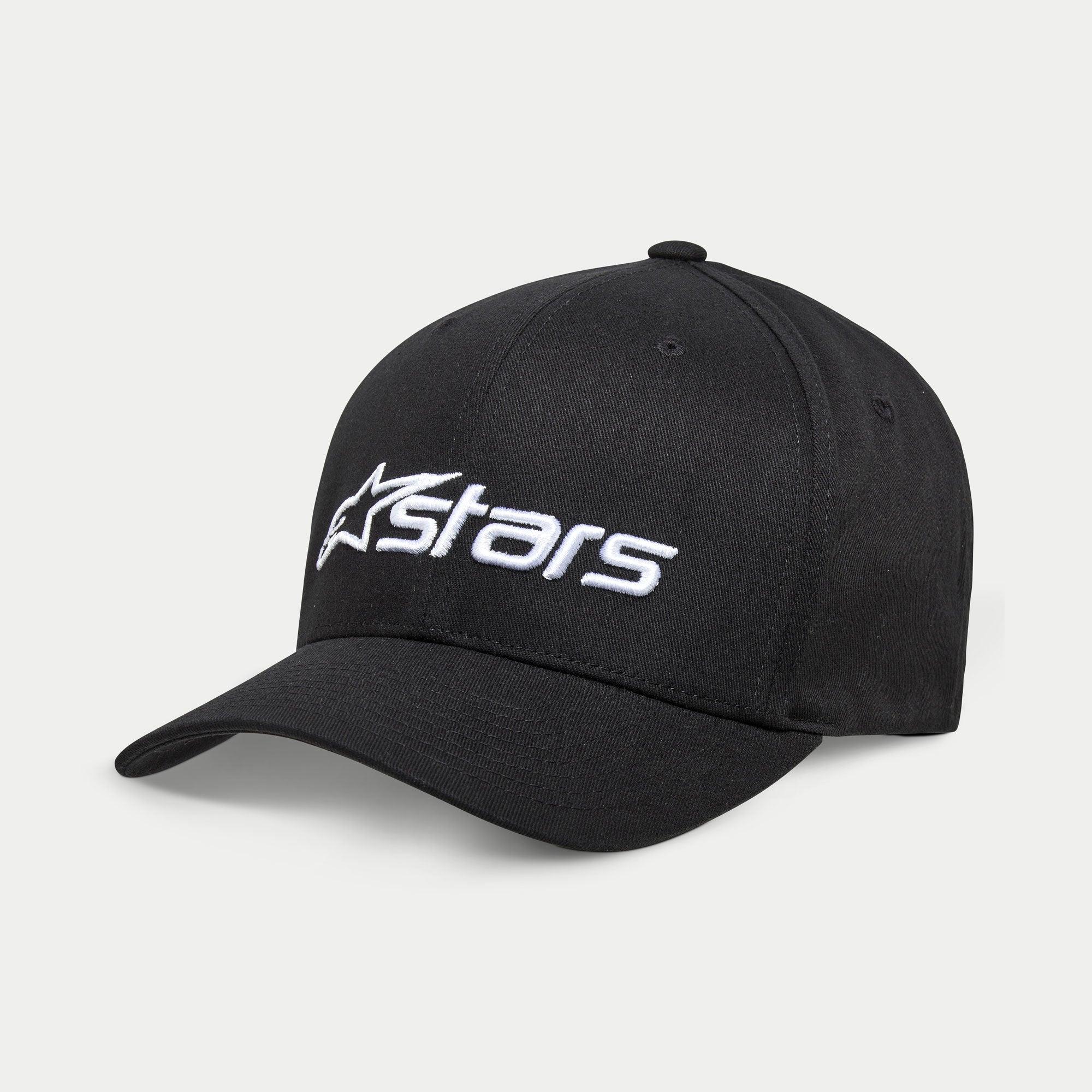 Alpinestars Blaze 2.0 Hat, czarna czapka z daszkiem, z zakrzywionym daszkiem i ustrukturyzowaną koroną, białe teksturowane logo Astars z przodu, codzienne sportowe nakrycie głowy