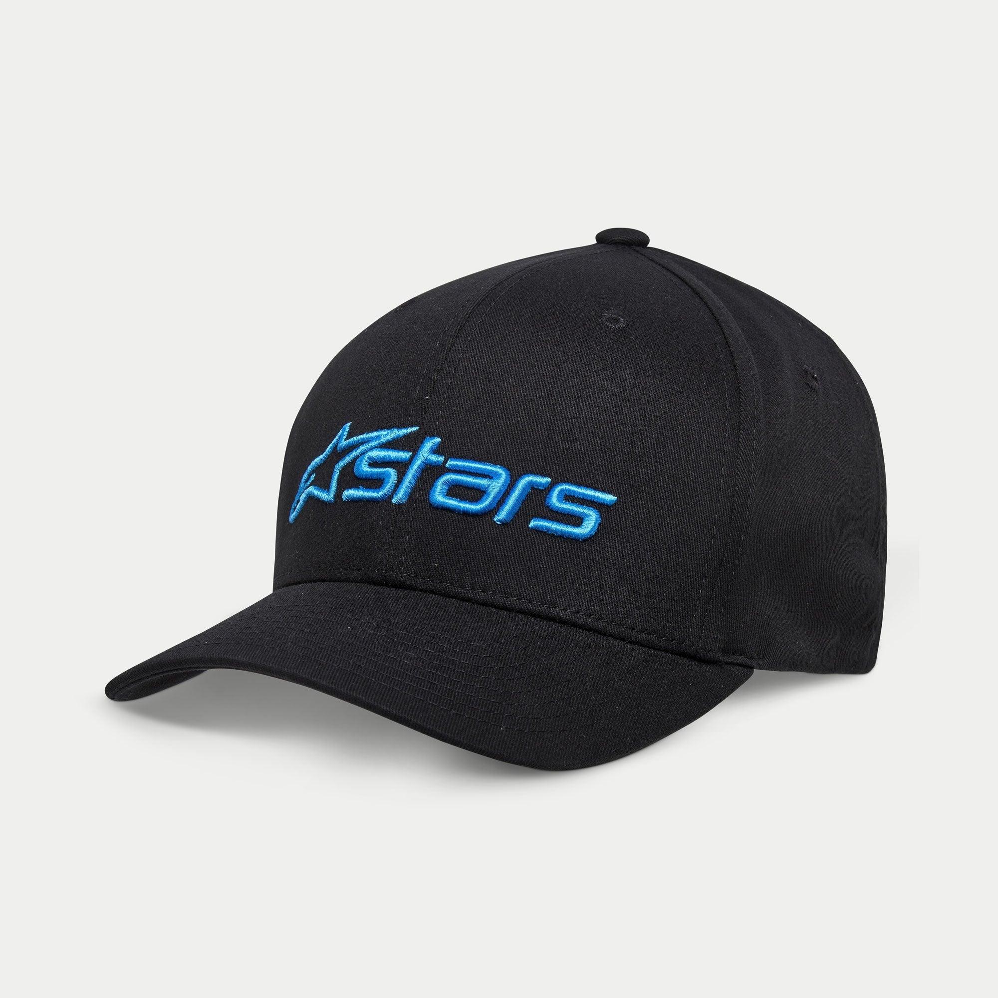 Alpinestars Blaze 2.0 Hat, czapka z daszkiem, czarna z jasnoniebieskim logo Astars, zakrzywiony daszek i ustrukturyzowana korona, codzienny dodatek sportowy