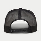 Alpinestars Ride 4.0 Camo Trucker Hat, czarna, widok z tyłu pokazujący przewiewną koronę z siateczki i regulowany plastikowy pasek snapback z małą metką z logo, codzienne nakrycie głowy inspirowane sportami motorowymi.