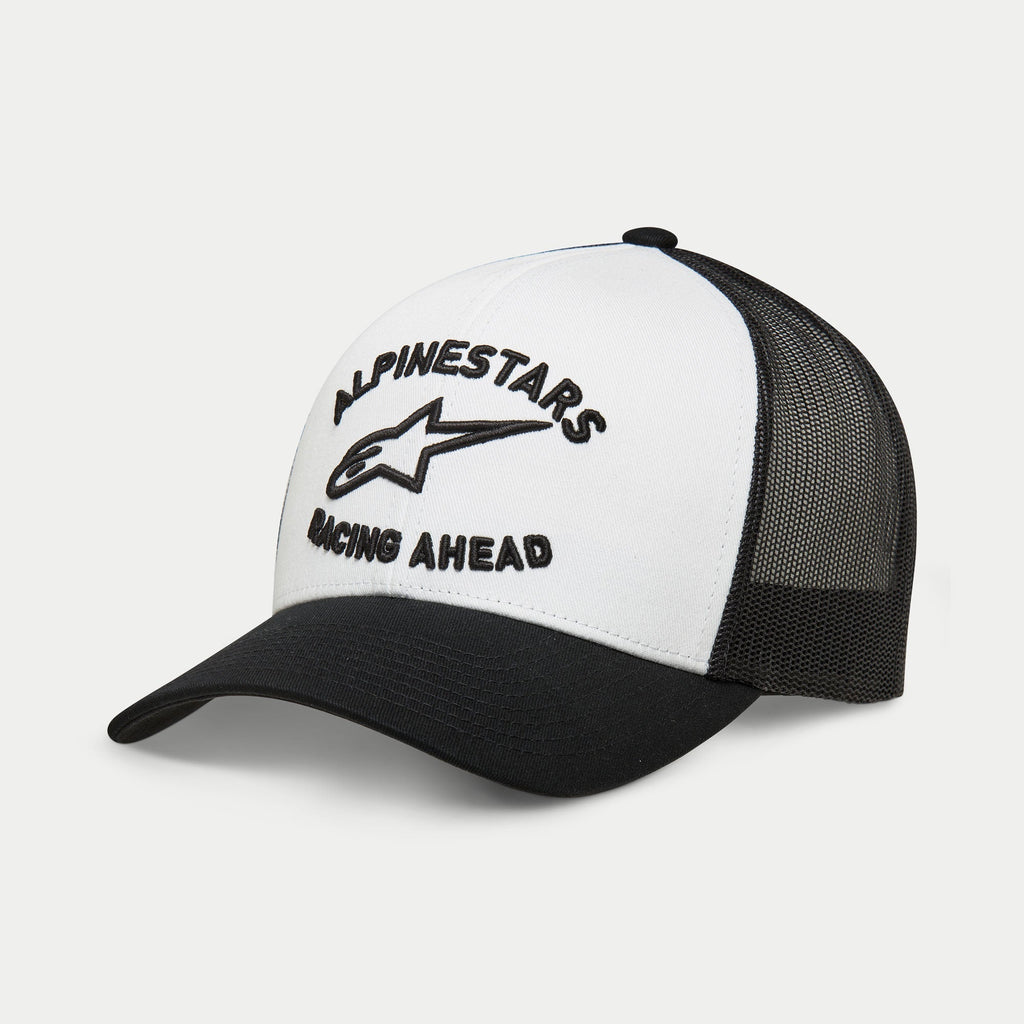 Alpinestars Triple Trucker Hat, codzienna czapka typu trucker, biało-czarna, czarny haft 3D z logo gwiazdy i napisem „Racing Ahead”, zakrzywiony daszek z siatkowym tyłem, odzież sportowa streetwear