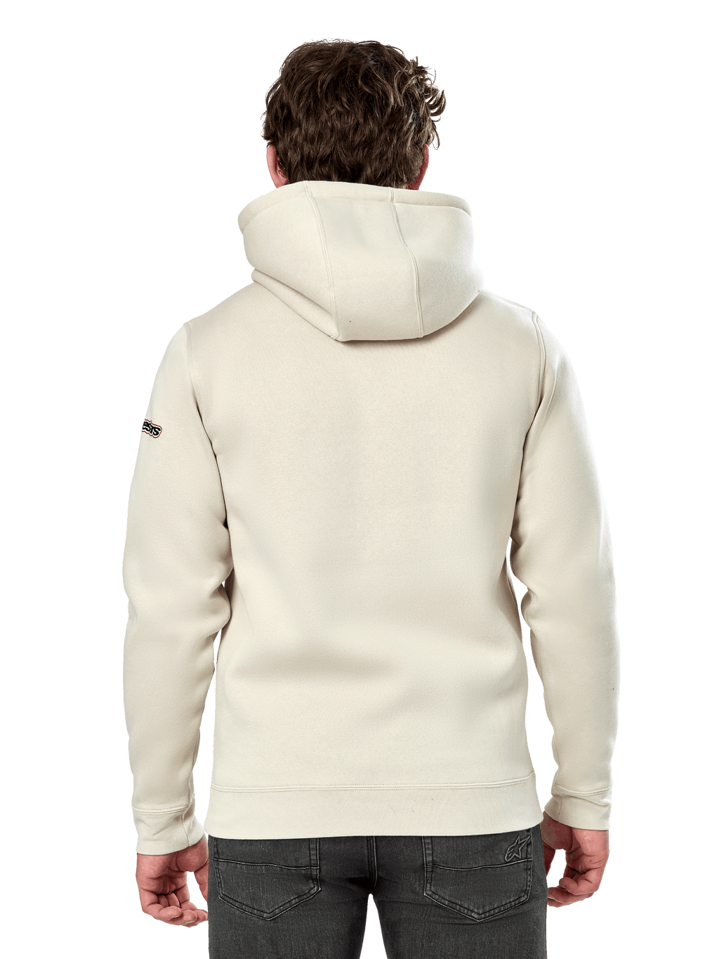 Alpinestars Insignia Hoodie, widok z tyłu mężczyzny w codziennej polarowej bluzie, kolor Off White, z kapturem z podszewką z tego samego materiału i prążkowanymi ściągaczami, streetwear inspirowany sportami motorowymi