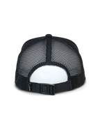 Alpinestars Alter Trucker Hat, czarna, widok z tyłu pokazujący oddychające panele z siatki z recyklingu i regulowane zapięcie na klamrę, sportowe akcesorium