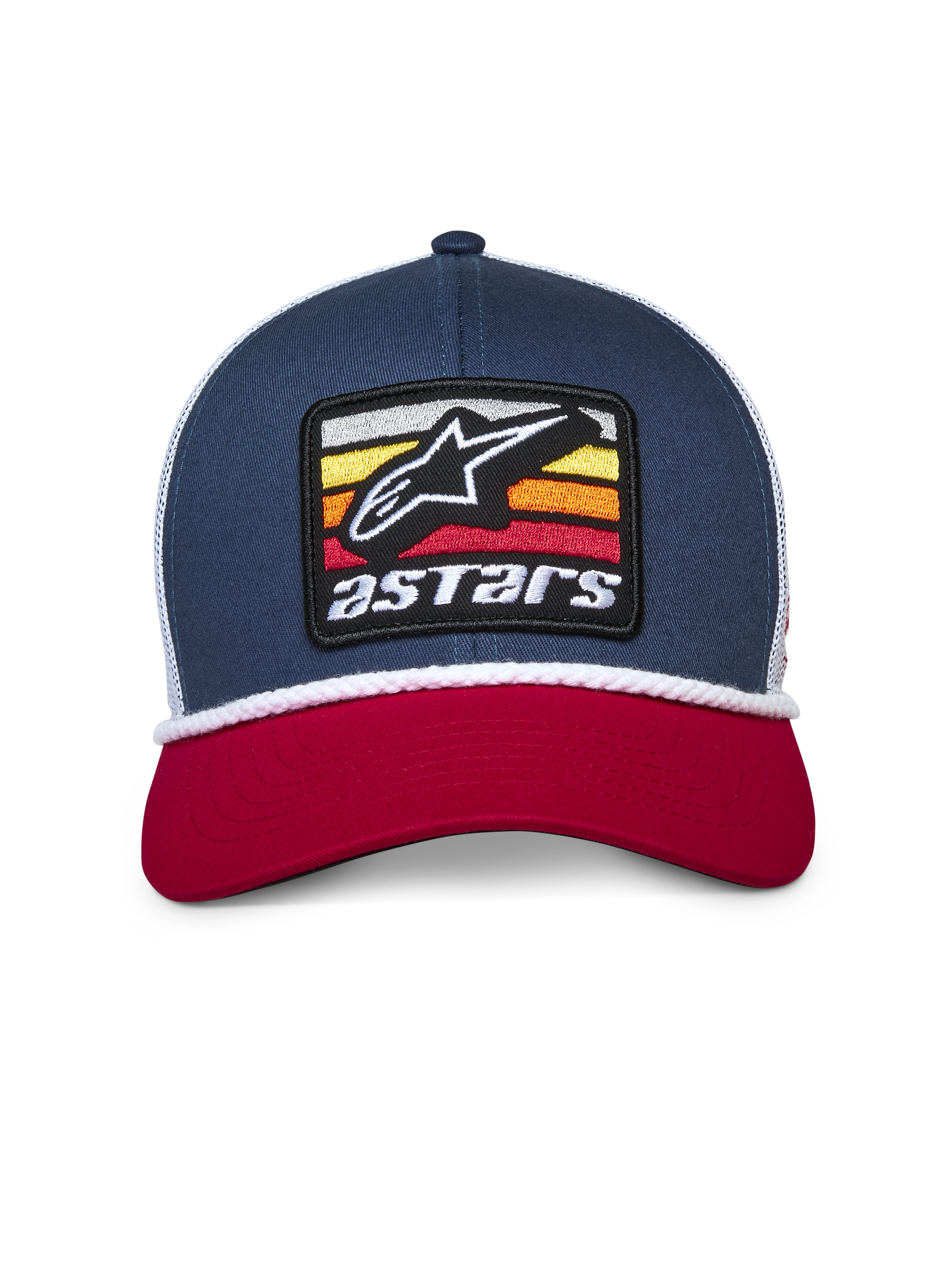 Czapka trucker Alpinestars Selica, granatowo-czerwono-biała, zakrzywiony czerwony daszek, granatowa usztywniana korona z białą siatką z tyłu, haftowana naszywka z logo Astars na przodzie i biały pleciony sznurek