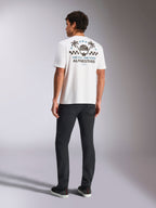 Alpinestars Order CSF Tee, koszulka z krótkim rękawem, biała, widok z tyłu z grafiką palm i kasku, hasło „One Goal One Vision”, casualowa odzież streetwear w stylu motorsport