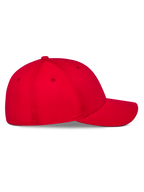 Alpinestars Pivot Hat, czerwona, profil boczny z zakrzywionym daszkiem i strukturalną koroną, tkanina twill, codzienna odzież sportowa motorsport