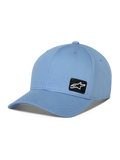 Alpinestars Pivot Hat, niebieska czapka z daszkiem, zakrzywiony daszek, mała czarna haftowana naszywka z logo Astars z boku, codzienny dodatek sportowy