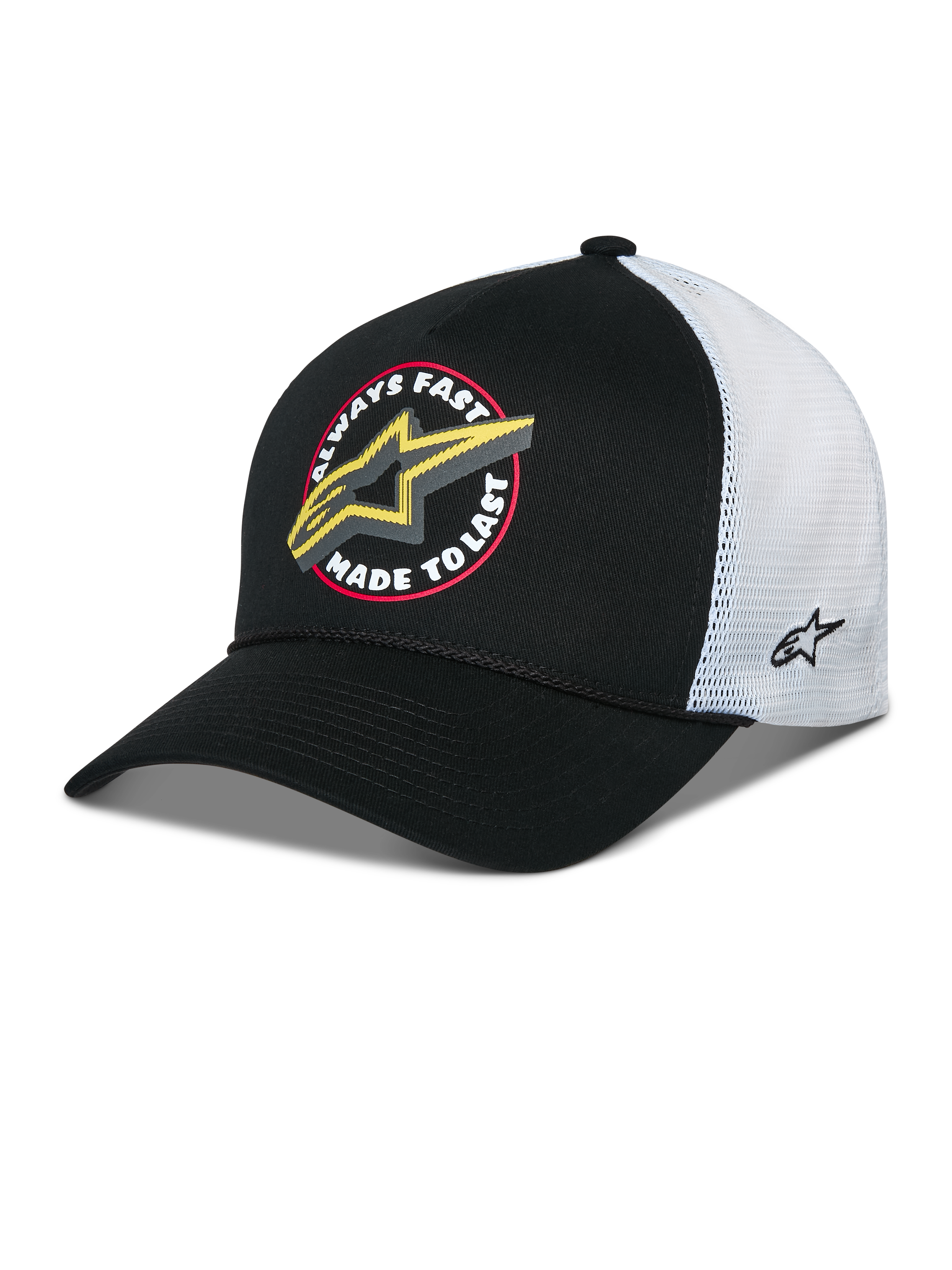 Alpinestars Aorbit Trucker Hat, czarno-biała czapka z daszkiem typu snapback, z przodu grafika 'Always Fast Made to Last' i żółte logo Astars, biała siateczka z tyłu z bocznym haftem, zakrzywiony daszek