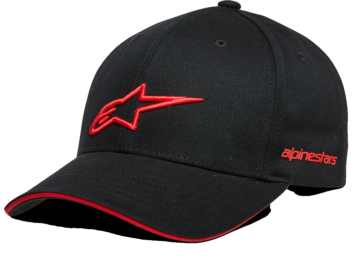 Alpinestars Rostrum Hat, czarna czapka z daszkiem z czerwonym logo gwiazdy 3D, zakrzywiony daszek z czerwonym wykończeniem typu sandwich, haftowany napis Alpinestars z boku, codzienne nakrycie głowy w stylu motorsportowym