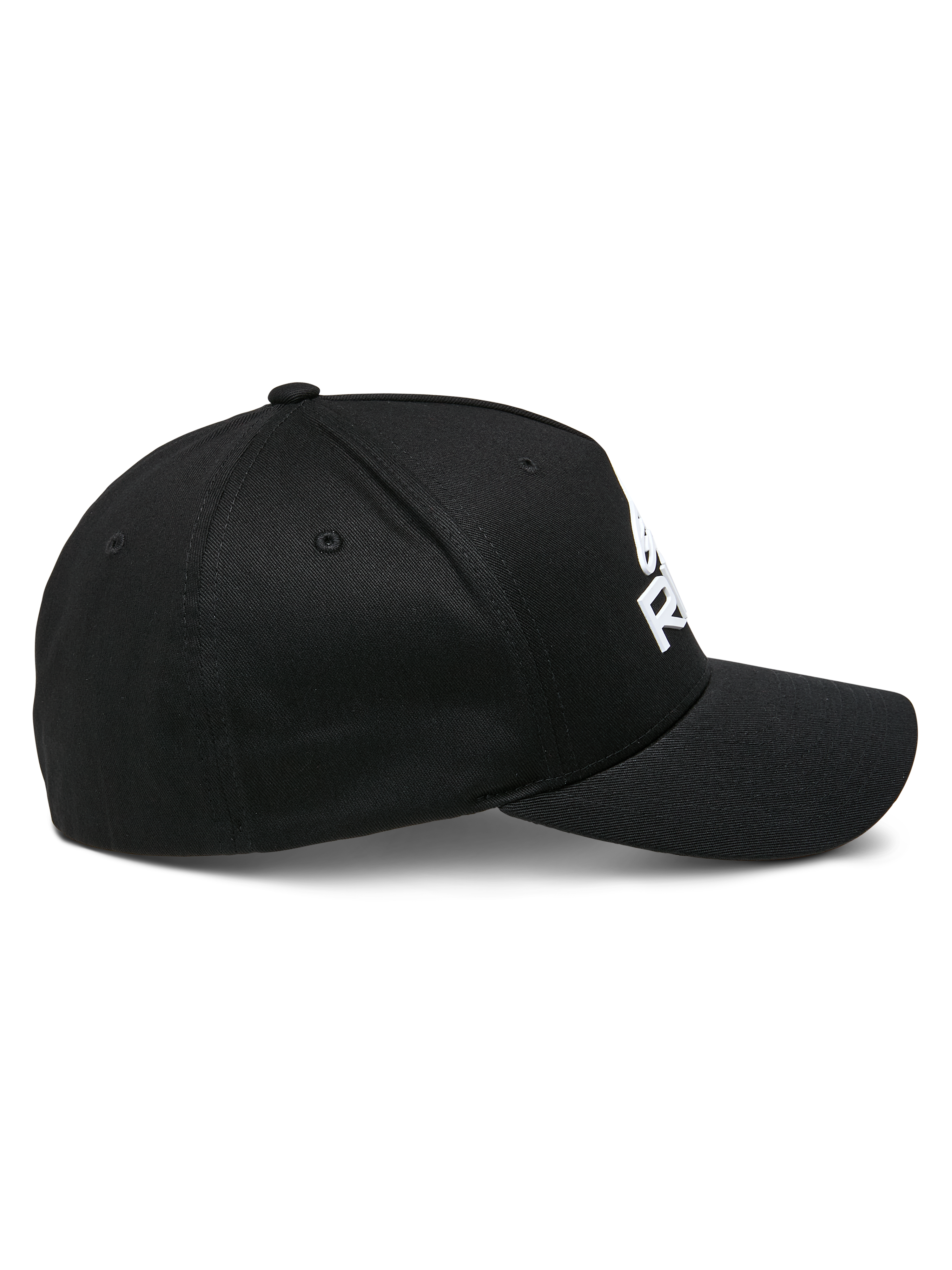 Alpinestars Ride Sonic Hat, widok z boku, czarna z białym haftowanym logo 3D, zakrzywiony daszek, usztywniona korona, elastyczna tkanina twill, codzienne nakrycie głowy w stylu motorsportowym
