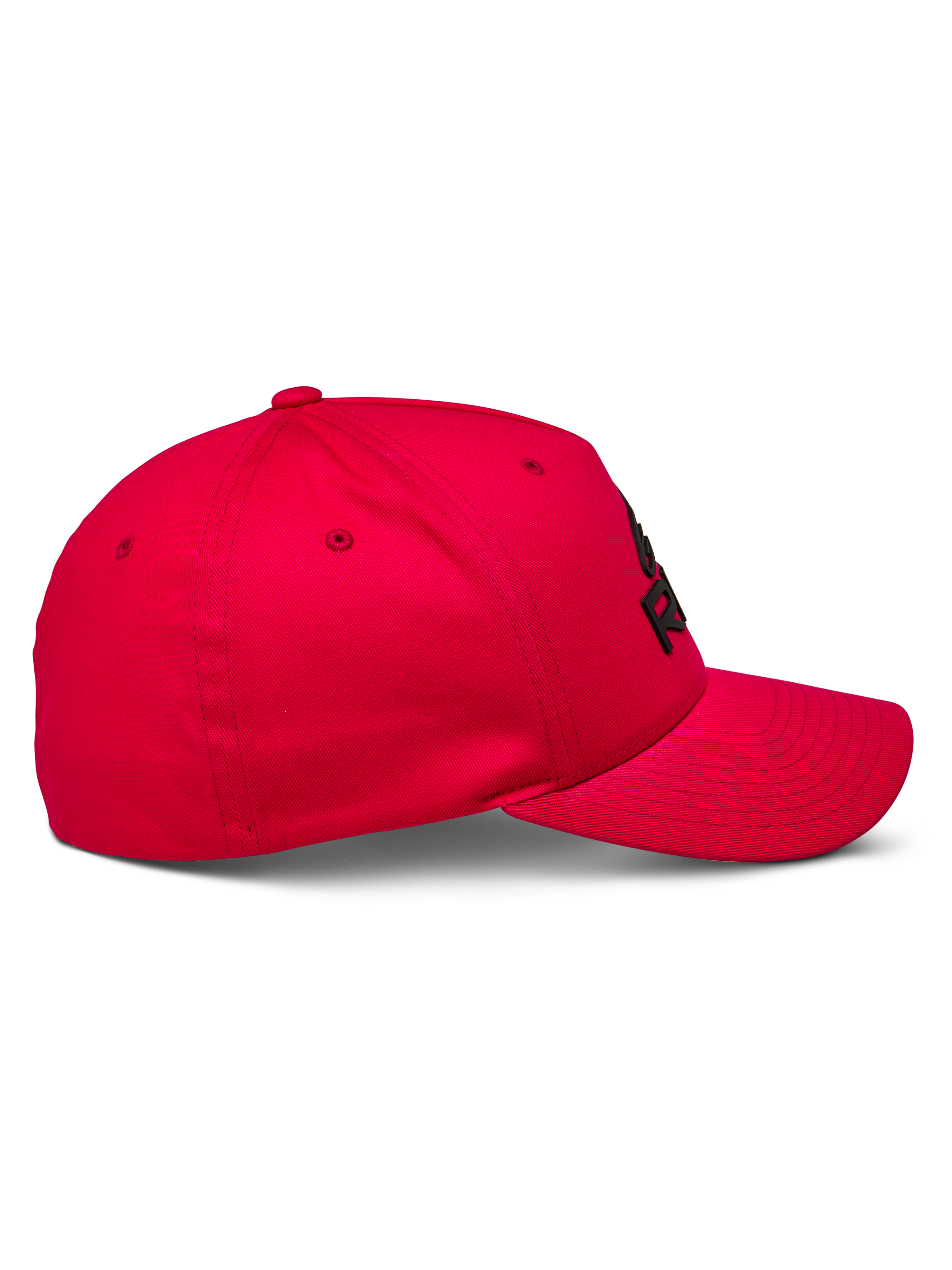 Alpinestars Ride Sonic Hat, czerwona czapka z zakrzywionym daszkiem, widok z profilu, usztywniona korona z czarnym haftowanym logo 3D, sportowe akcesorium casualowe