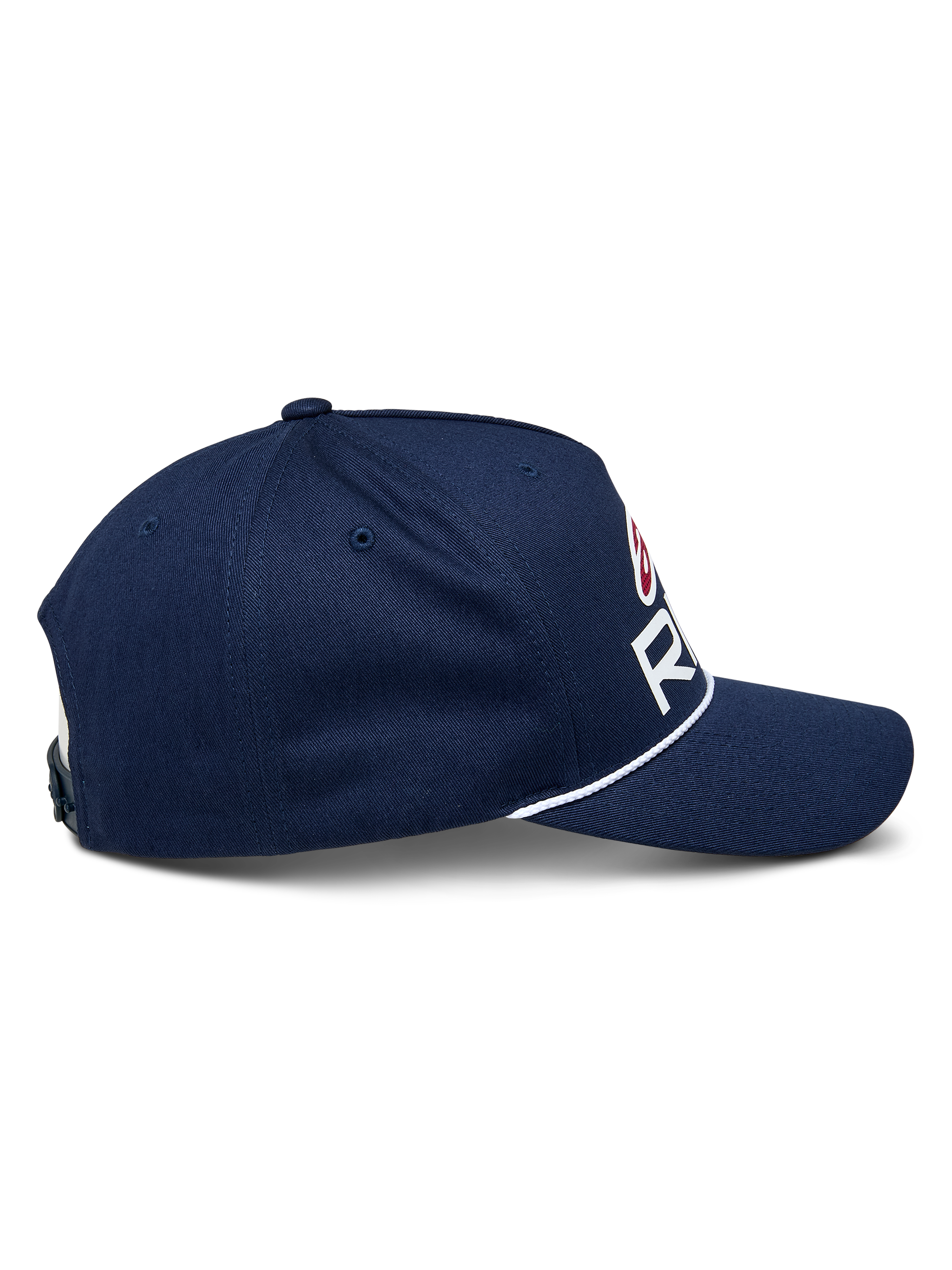 Czapka Alpinestars Ride Comp Snapback, granatowa z białymi i czerwonymi akcentami, profil boczny prezentujący zakrzywiony daszek i biały pleciony sznurek, usztywniona korona, casualowe nakrycie głowy w stylu motorsport