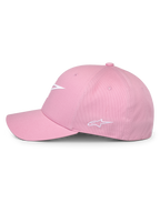 Alpinestars Ageless Multi Hat, różowa czapka, widok z boku, białe logo 3D z przodu i haftowane logo z boku, usztywniona korona z zakrzywionym daszkiem, codzienne nakrycie głowy inspirowane motorsportem
