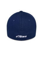 Alpinestars Ageless Multi Hat, granatowa czapka z daszkiem, widok z tyłu z białym haftowanym logo Astars, usztywniona korona z przeszywanymi panelami, codzienne nakrycie głowy inspirowane sportami motorowymi