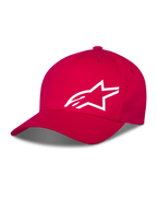 Alpinestars Corp Shift Multi Hat, czerwona czapka z daszkiem, białe logo Astars 3D z przodu, zakrzywiony daszek i usztywniona korona, codzienna odzież motorsportowa