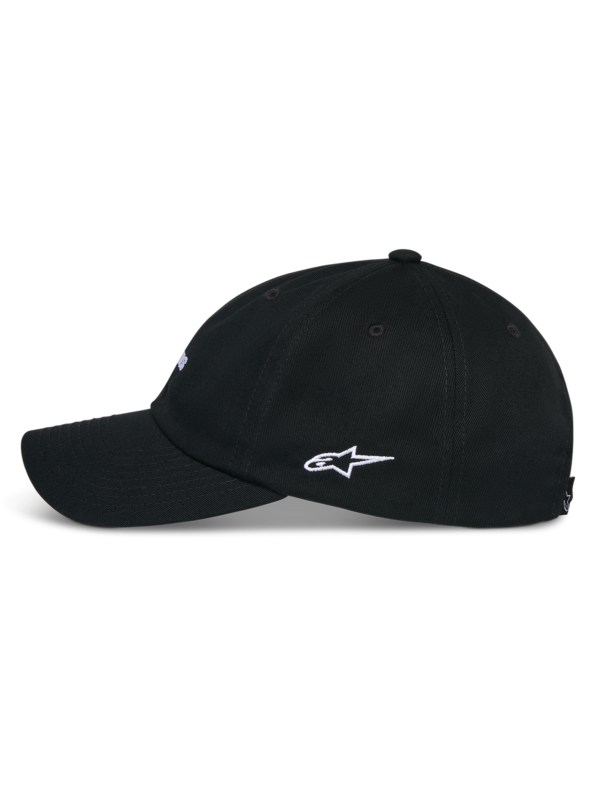 Alpinestars Deduce Strapback Hat, czarna czapka z daszkiem, widok z profilu ukazujący zakrzywiony daszek i biały haft logo Astars z boku, codzienne nakrycie głowy z bawełnianego kepru