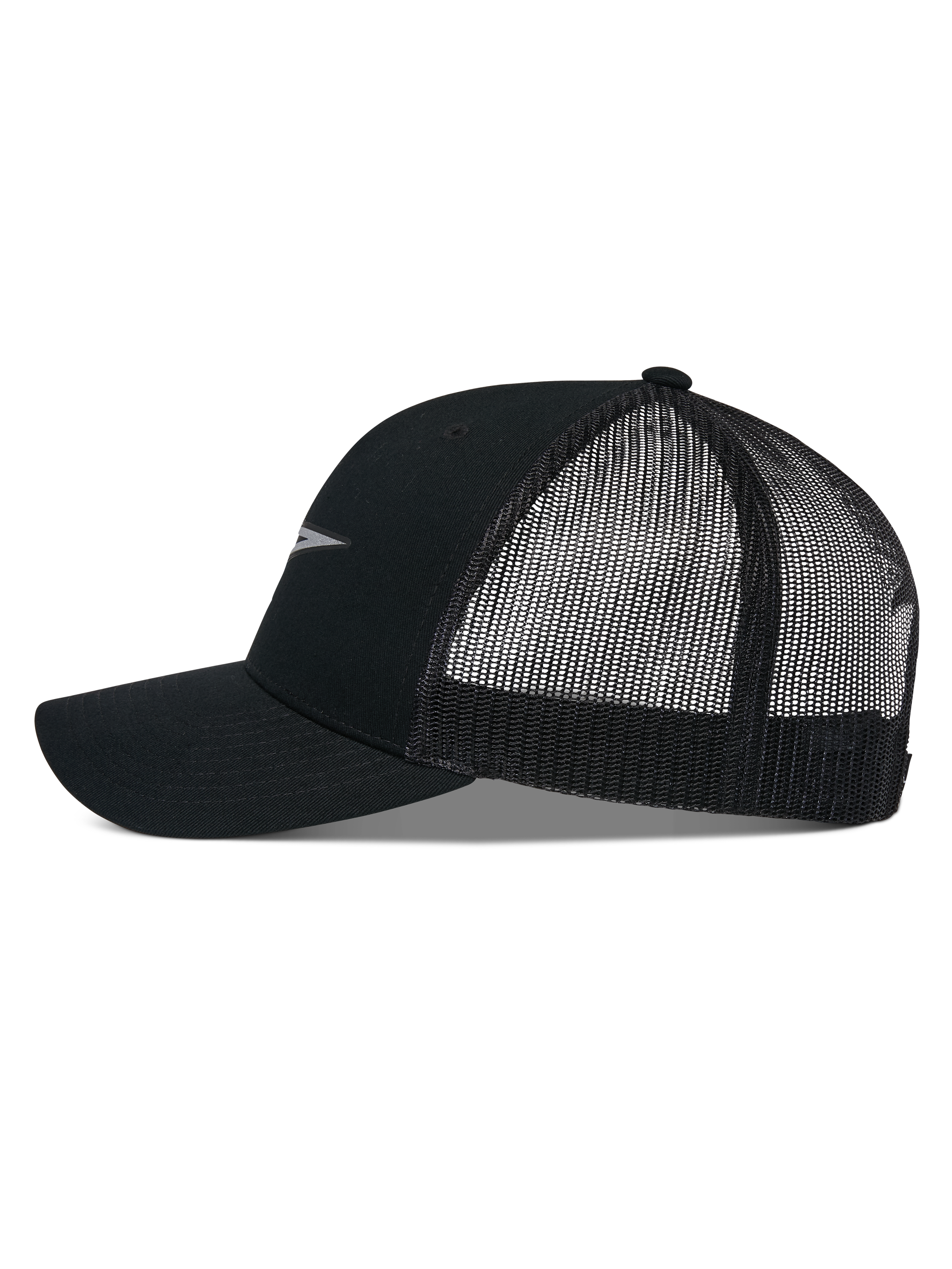 Alpinestars Reflect Ageless Trucker Hat, profil boczny, czarna, zakrzywiony daszek z usztywnioną koroną, panele z oddychającej siatki z tyłu, odblaskowe logo, codzienne nakrycie głowy w stylu motorsportowym