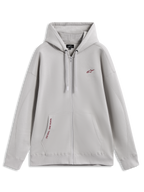Alpinestars Pioneer Oversized Hoodie, szara rozpinana bluza z kapturem, czerwone logo i napis na kieszeni kangurce.